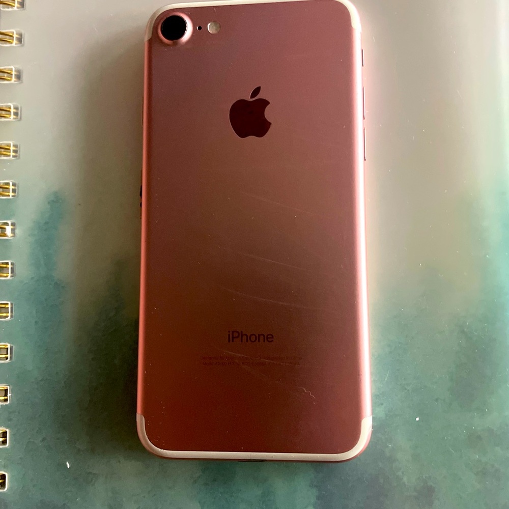 iPhone 7 Rose Pink